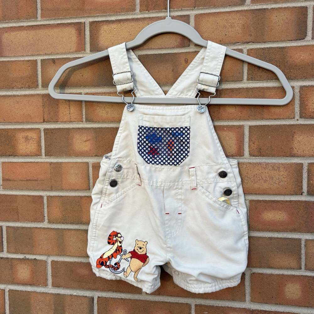 Vintage Y2K Disney Winnie The Pooh Baby Size 12 Months Fishing